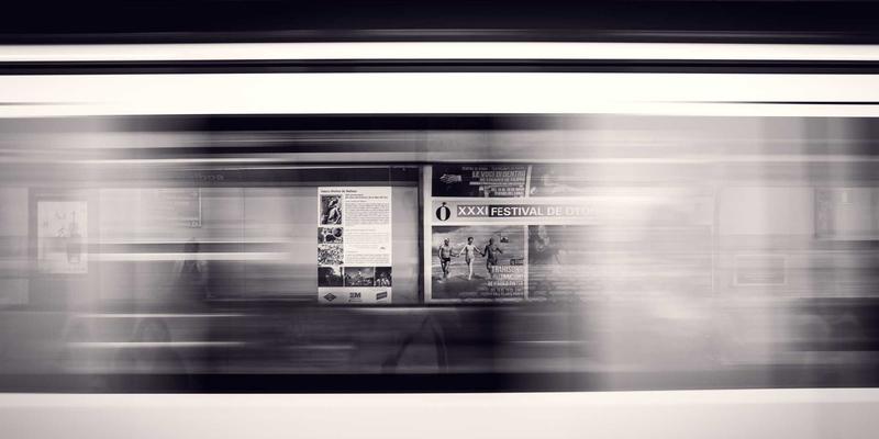 探秘贵阳顺天府周边：在古街巷中品味茅台醇香与波波糖的甜蜜记忆